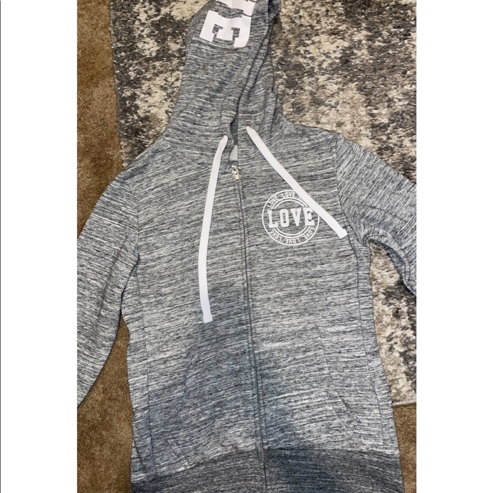 Reflex zip up jacket, size large.